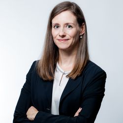 Prof. Dr. Julia Hartmann