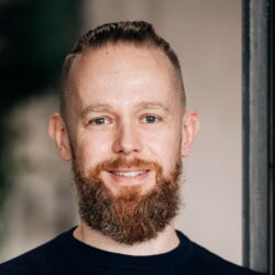 Dr Steven Renwick